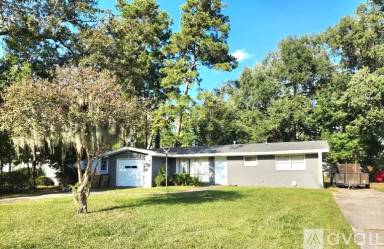 Main picture of 306 Clifton Dr