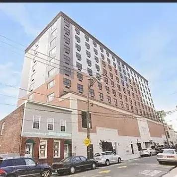 Main picture of 115 37th St