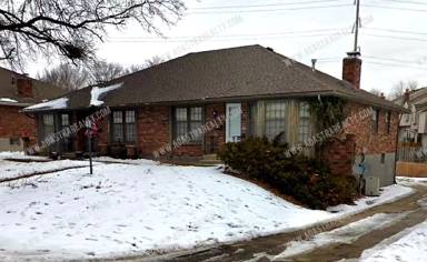 Main picture of 11802 E 60th St