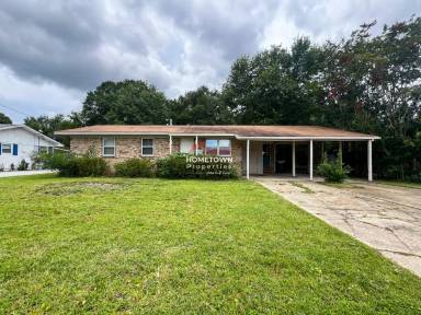 Main picture of 7121 Marie Ave