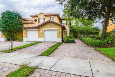 Main picture of 8130 NW 128th Ln