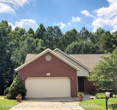 Main picture of 3021 Ginnbrooke Ln