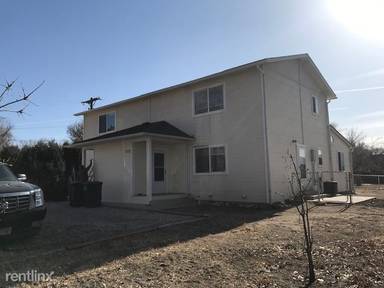 Main picture of 515 W Tyler St