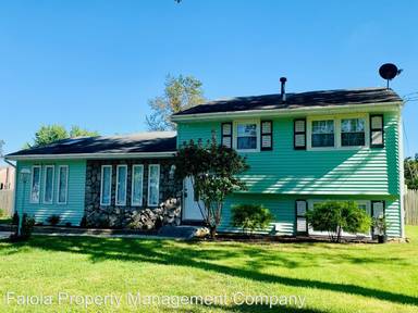 Main picture of 2975 Athens Way