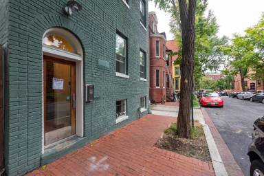 Main picture of 1521 Kingman Pl NW