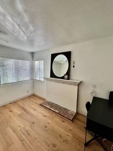 Main picture of 369 E Winchester Dr