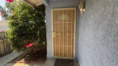 Main picture of 470 W 5th St