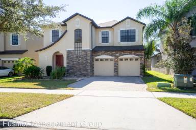 Main picture of 9609 Moss Rose Way