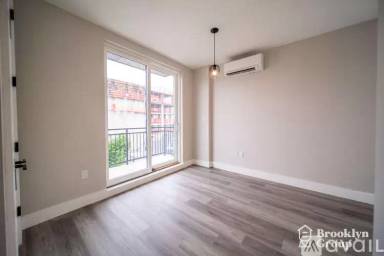 Main picture of 1565 New York Ave