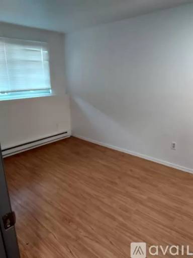 Main picture of 318 E Baldwin Ave