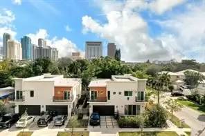 Main picture of 570 SW 6th Ave
