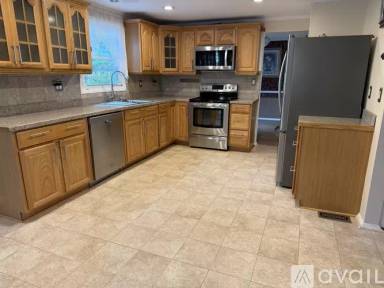 Main picture of 11 Honeybell Ct