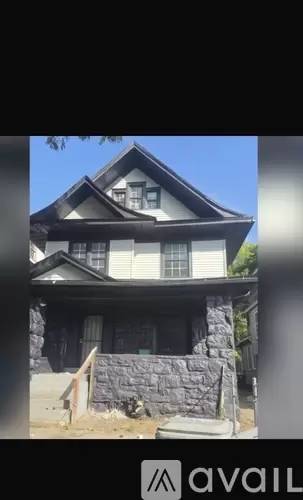 Main picture of 4023 Chestnut Ave