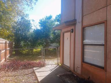 Main picture of 326 W Byrd Blvd