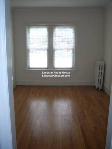 Main picture of 730 Reba Pl