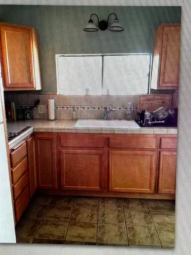 Main picture of 1234 N Parish Pl