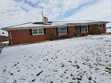 Main picture of 5534 N 150 W