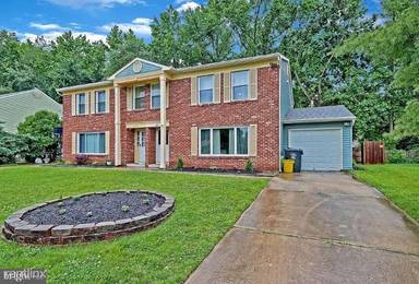 Main picture of 424 Willowbrook Way