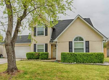 Main picture of 2510 Autumn Ridge Dr SW
