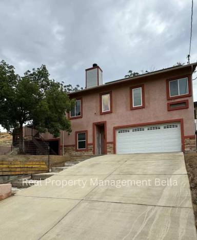 Main picture of 16394 Lash St