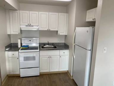 Main picture of 801 South St