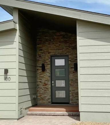 Main picture of 100 N Hummingbird Ln
