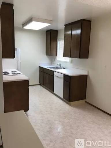 Main picture of 2740 Park Ave