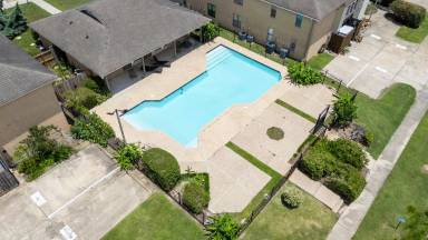 Main picture of 8545 Summa Ave