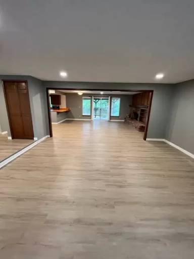 Main picture of 1929 Gossard St