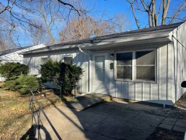 Main picture of 108 S Dodson Dr