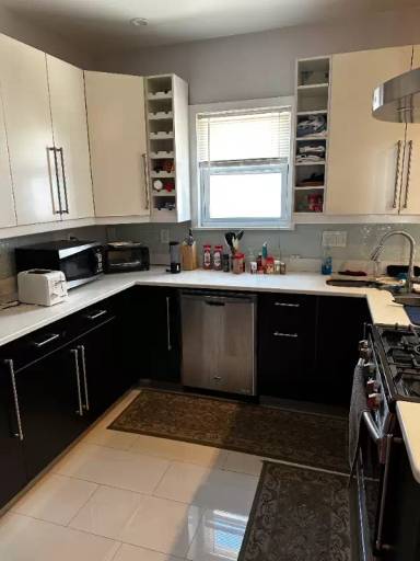 Main picture of 40 Orchard St