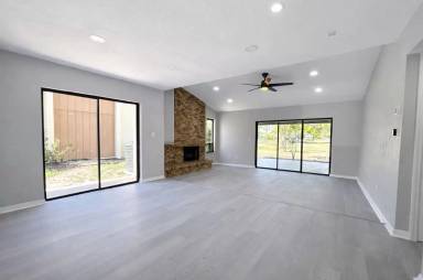 Main picture of 7377 Constitution Cir