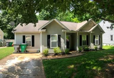 Main picture of 5923 Running Deer Rd