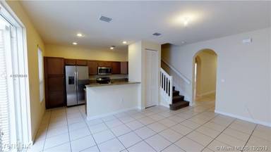 Main picture of 17021 SW 96th St