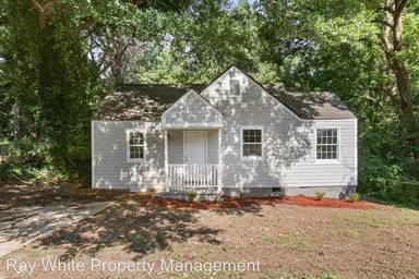 Main picture of 1471 Almont Dr SW