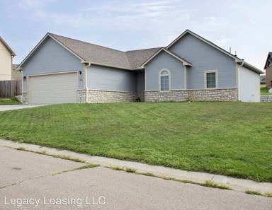 Main picture of 112 Prairie Meadow Rd