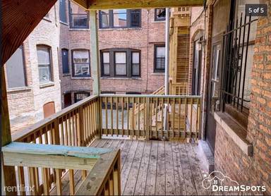 Main picture of 363 E 53rd St