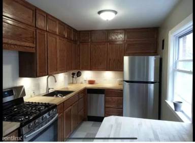 Main picture of 4575 Broadview Rd