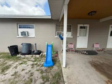 Main picture of 4910 20th St W