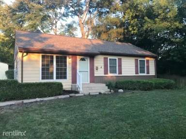 Main picture of 1414 Benjamin Ave NE