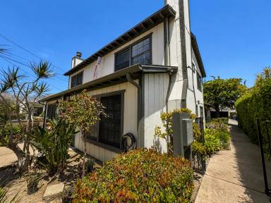 Main picture of 234 S Pacific Ave