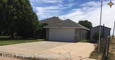 Main picture of 1801 Lesley St