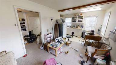Main picture of 809 Lawrence St