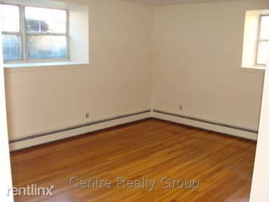 Main picture of 182 Church St