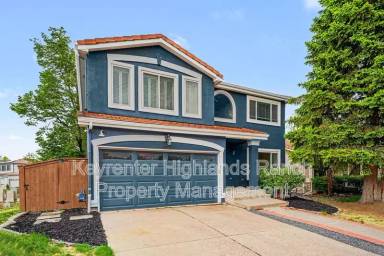 Main picture of 9570 Townsville Cir