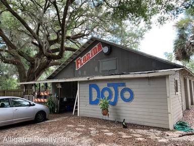 Main picture of 1215 NW 5th Ave