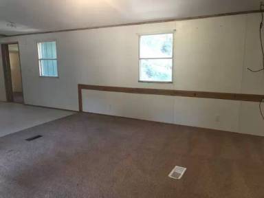 Main picture of 10600 Highway 84