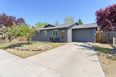 Main picture of 1640 SW 35th St