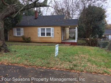 Main picture of 120 S Smallwood Pl