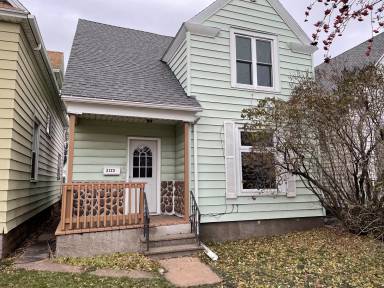 Main picture of 2123 Tower Ave